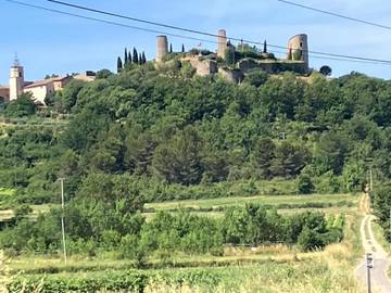 Gîte pour 4 personnes, avec terrasse, animaux acceptés à Pontevès