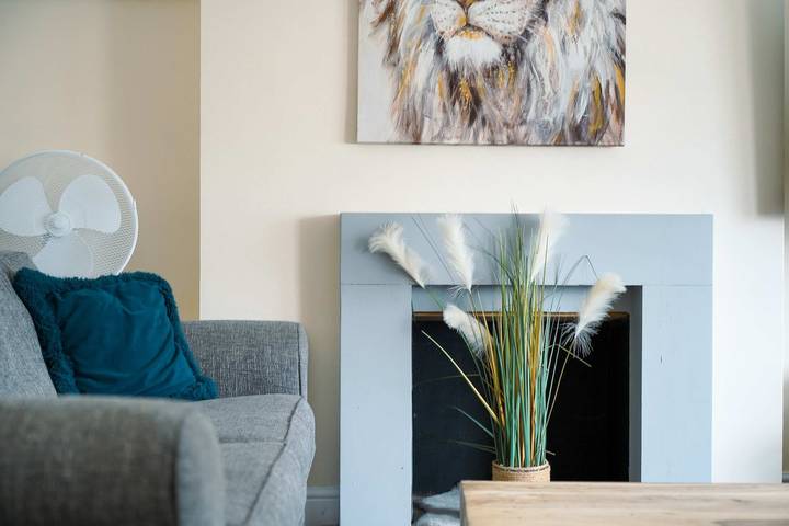 Peaceful 4-Bed Home in Aylesbury in Aylesbury, Buckinghamshire
