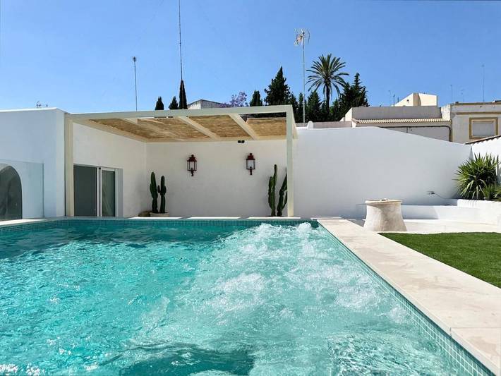 Casa de vacaciones para 6 personas, con Terraza además de Piscina y Vistas en Alcalá de Guadaíra