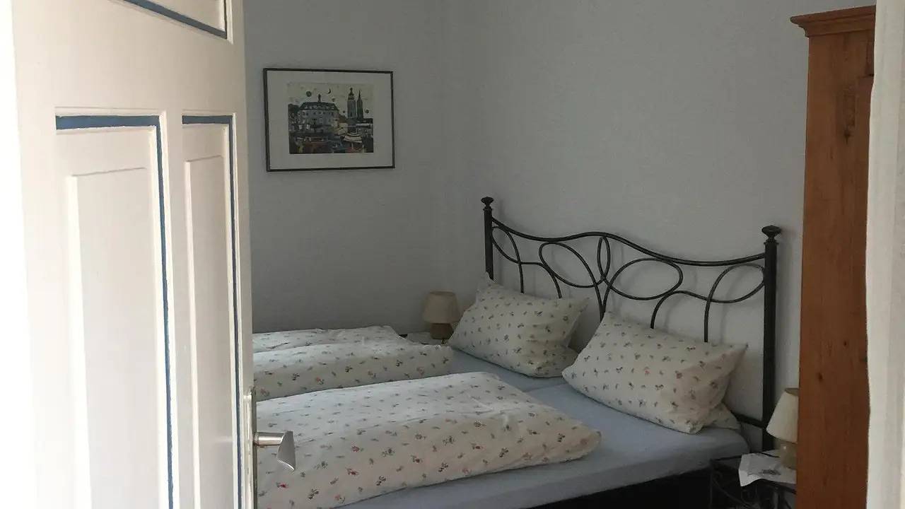 Ganze Ferienwohnung, Ferienwohnung für 2 Personen (33 m²) in Maikammer in Maikammer, Südliche Weinstraße