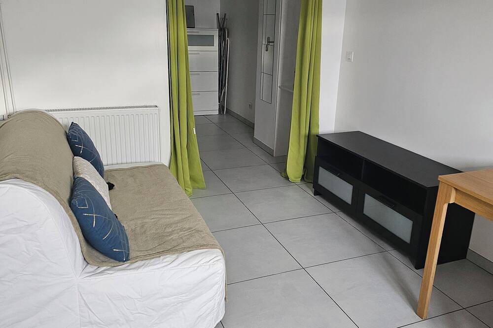 Appartement entier, Appartement cosy avec jardin près de Paris en Aout seulement in Palaiseau, Essonne