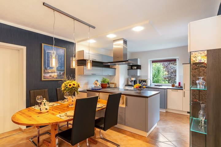 Ferienwohnung für 3 Personen, mit Balkon und Garten in Berlin Umland