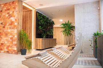 Hôtel pour 2 personnes, avec jardin et jacuzzi ainsi que piscine et sauna à Prievidza