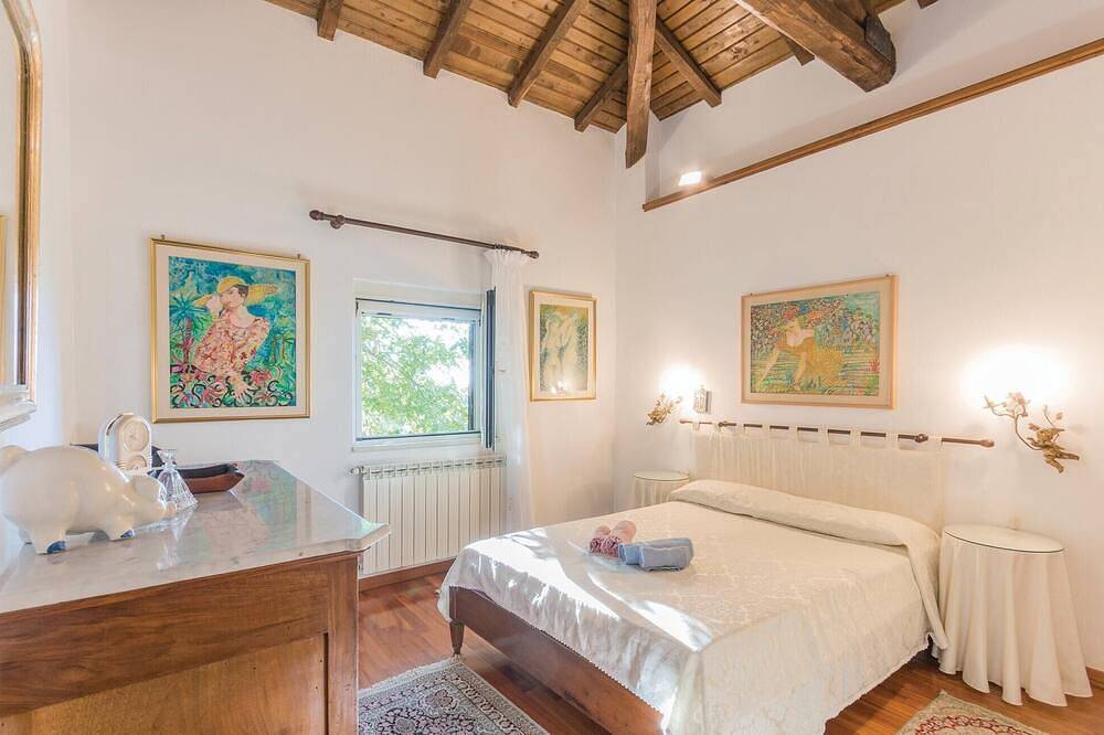 Splendida casa a Grottaferrata Rm in Grottaferrata, Castelli Romani