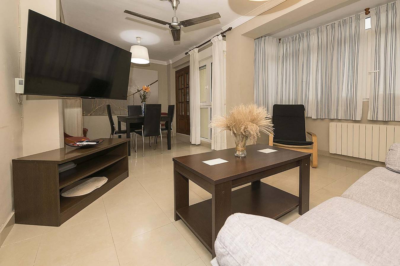 Apartamento vacacional entero, Victoriamar - Bonito apartamento a 150 metros de la playa Victoria con wifi gratis in Playa La Victoria, Cádiz