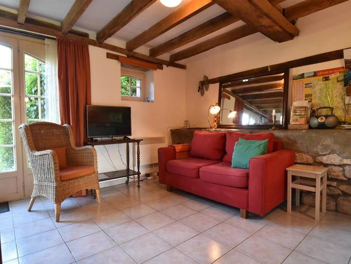 Location de vacances pour 3 personnes, avec Terrasse et Jardin à Saizy - 2