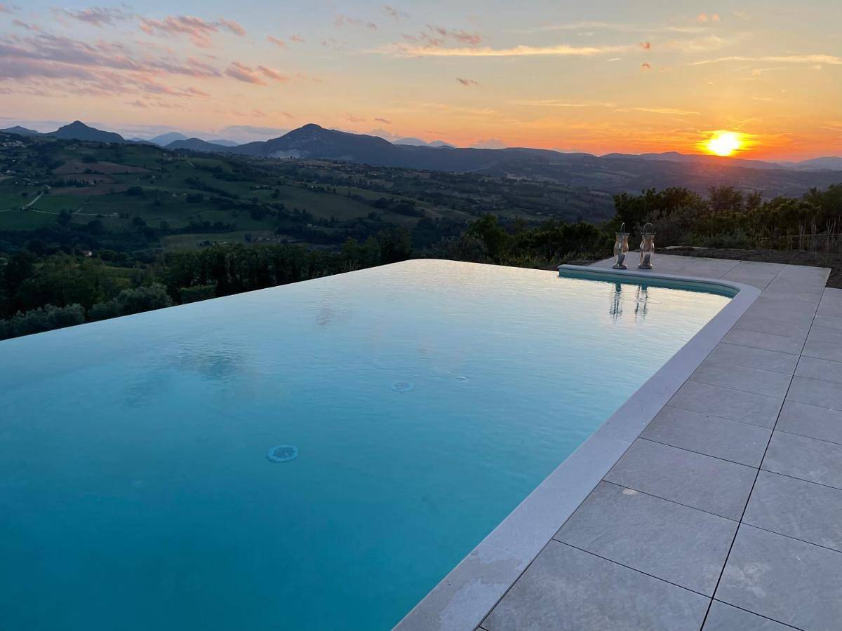 Appartamento intero, One-Bedroom Apartment in Cupramontana, Provincia di Ancona