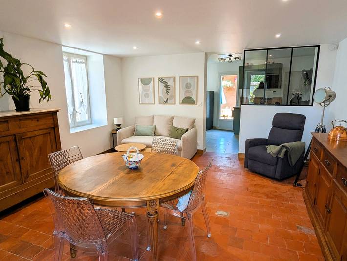 Renoviertes Dorfhaus - 4 Pers. in Saint-Sauveur-en-Puisaye, Auxerre und Umgebung