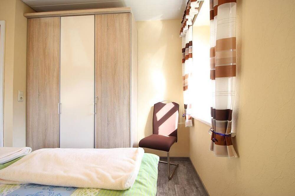 Ganze Wohnung, Ferienwohnung Haus Steen - Ferienwohnung  Steen mit 2 Schlafräumen in St. Peter-Ording, Eiderstedt