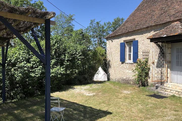 Gîte pour 4 personnes, avec jardin, animaux acceptés à Milhac-d'Auberoche