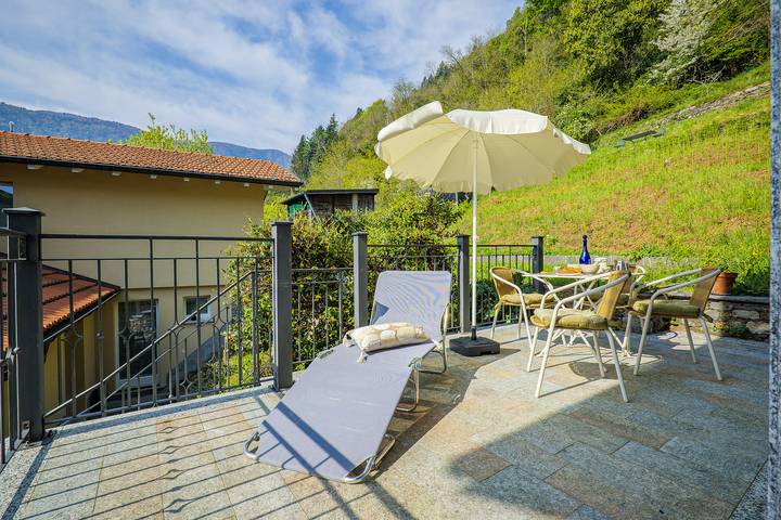 Ferienhaus für 4 Personen, mit Seeblick und Ausblick sowie Terrasse am Lago Maggiore - 3