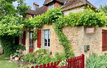 Gîte pour 4 personnes, avec piscine à Granges-d'Ans