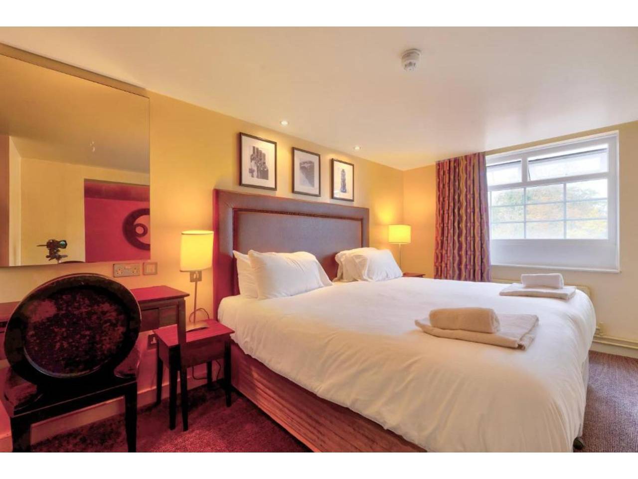 Entire apartment, Standard Twin Room in Manchester, Greater Manchester