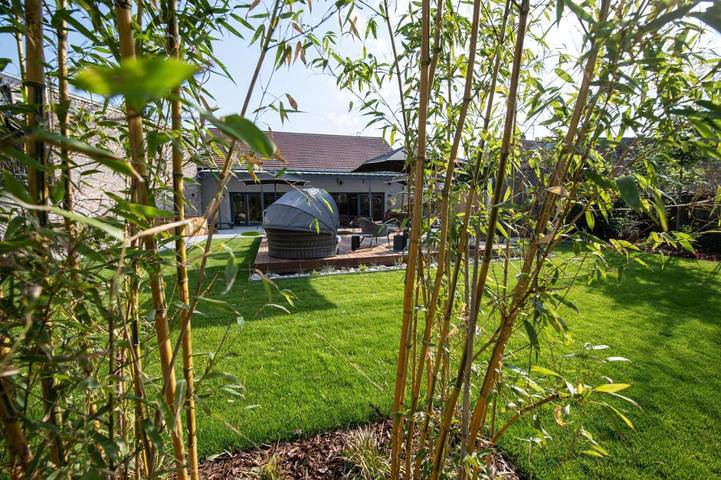 Hôtel pour 2 personnes, avec jacuzzi et jardin ainsi que piscine et sauna à Remiremont - 2