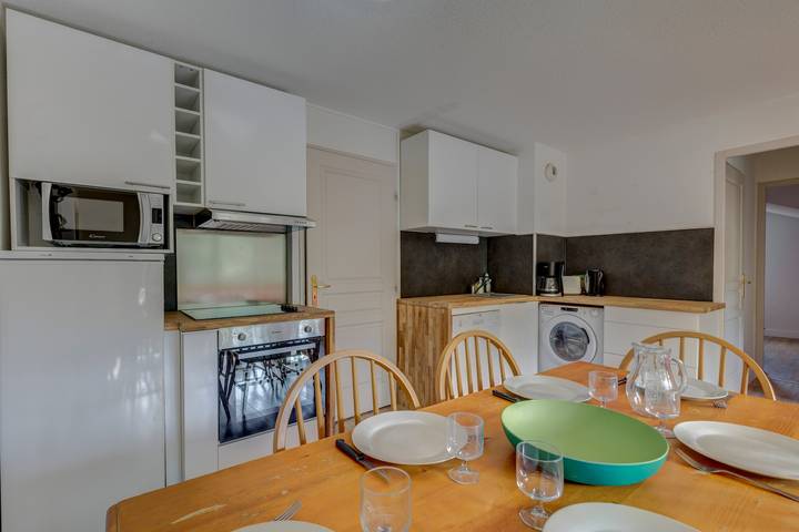 Ganze Wohnung, Ferienwohnung für 8 Personen mit Pool in Flumet, Albertville und Umgebung