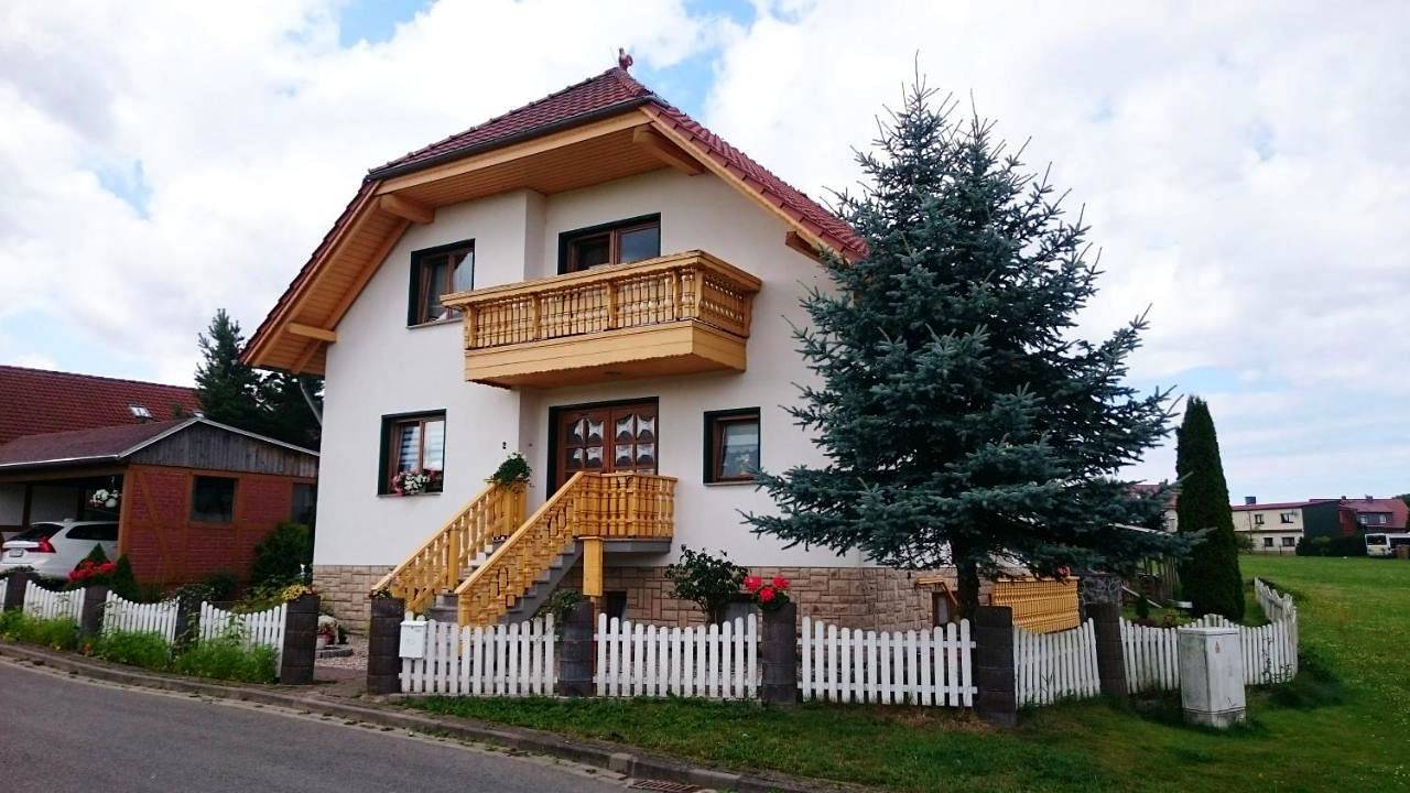 Ganze Wohnung, Apartment with Sauna in Thale, Harzvorland