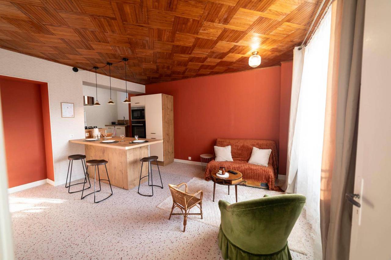 Appartement entier, Appartement cosy au cœur du village - Le Ségala in Montbazens, Aveyron