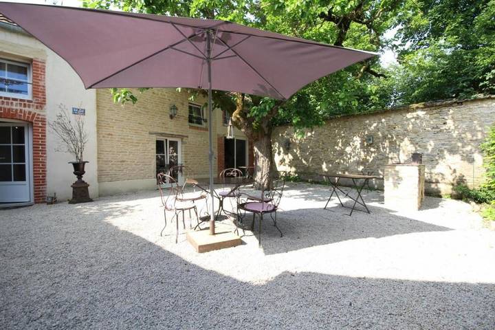 Location de vacances pour 6 personnes, avec jardin à Messigny-et-Vantoux - 3