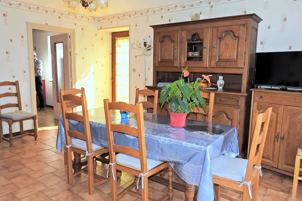 Gîte de France 6 personnes in Langres, Haute-Marne