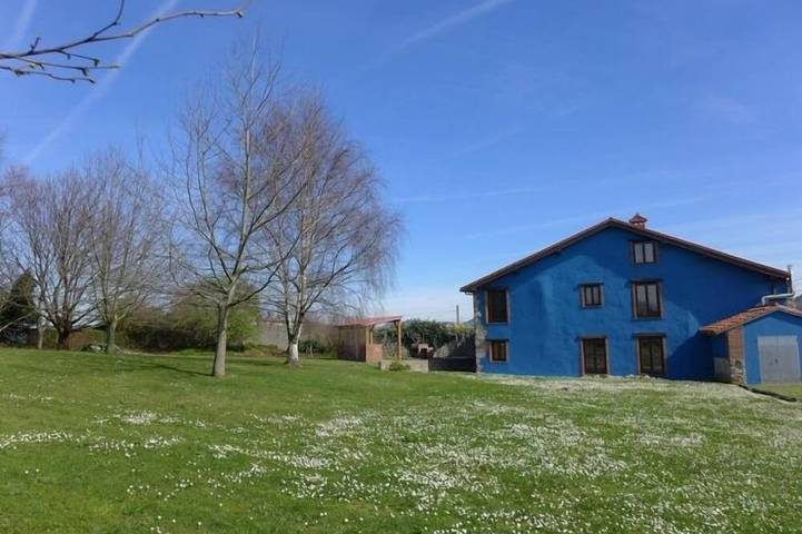 Holiday home for 14 people, with garden - 1