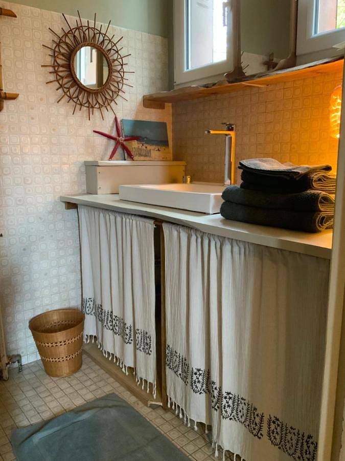 Appartement de vacances entier, Double Room with Garden View in Cuzion, Région de La Châtre