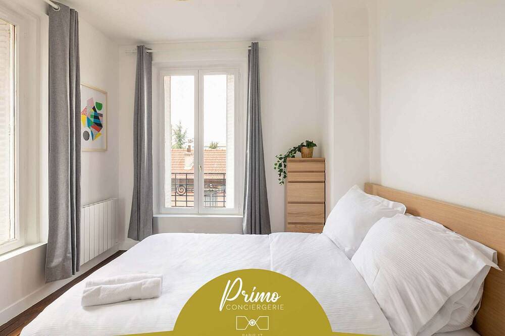 Apartamento entero, Le Dupont - Parking, Metro 13, 15 min Saint Lazare in Asnières-sur-Seine, Altos del Sena