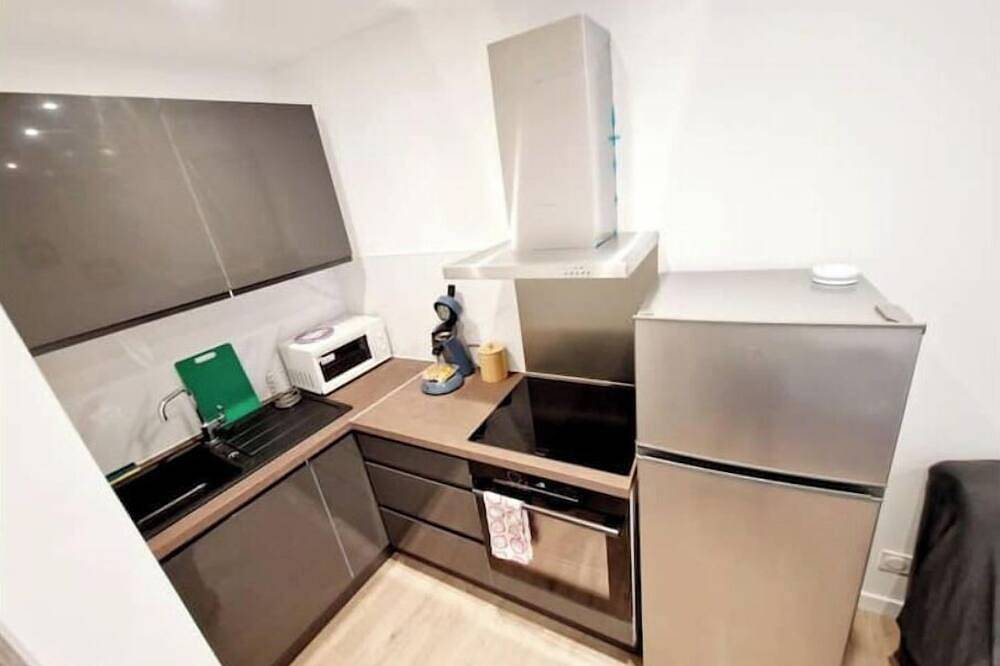 Appartement Moderne Neuf F2 Centre ville in Valence, Valence region