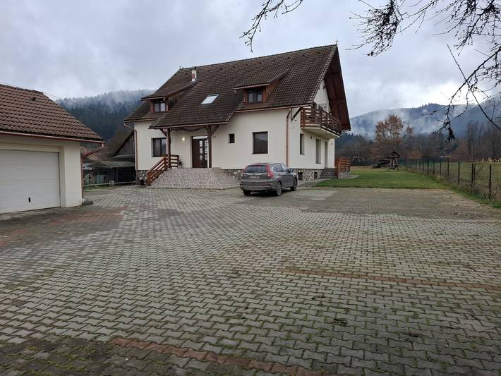 Location de vacances pour 22 personnes, avec vue et jardin en Roumanie - 4