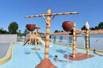 Camping pour 6 Personnes dans Angles, Vendée, Photo 1