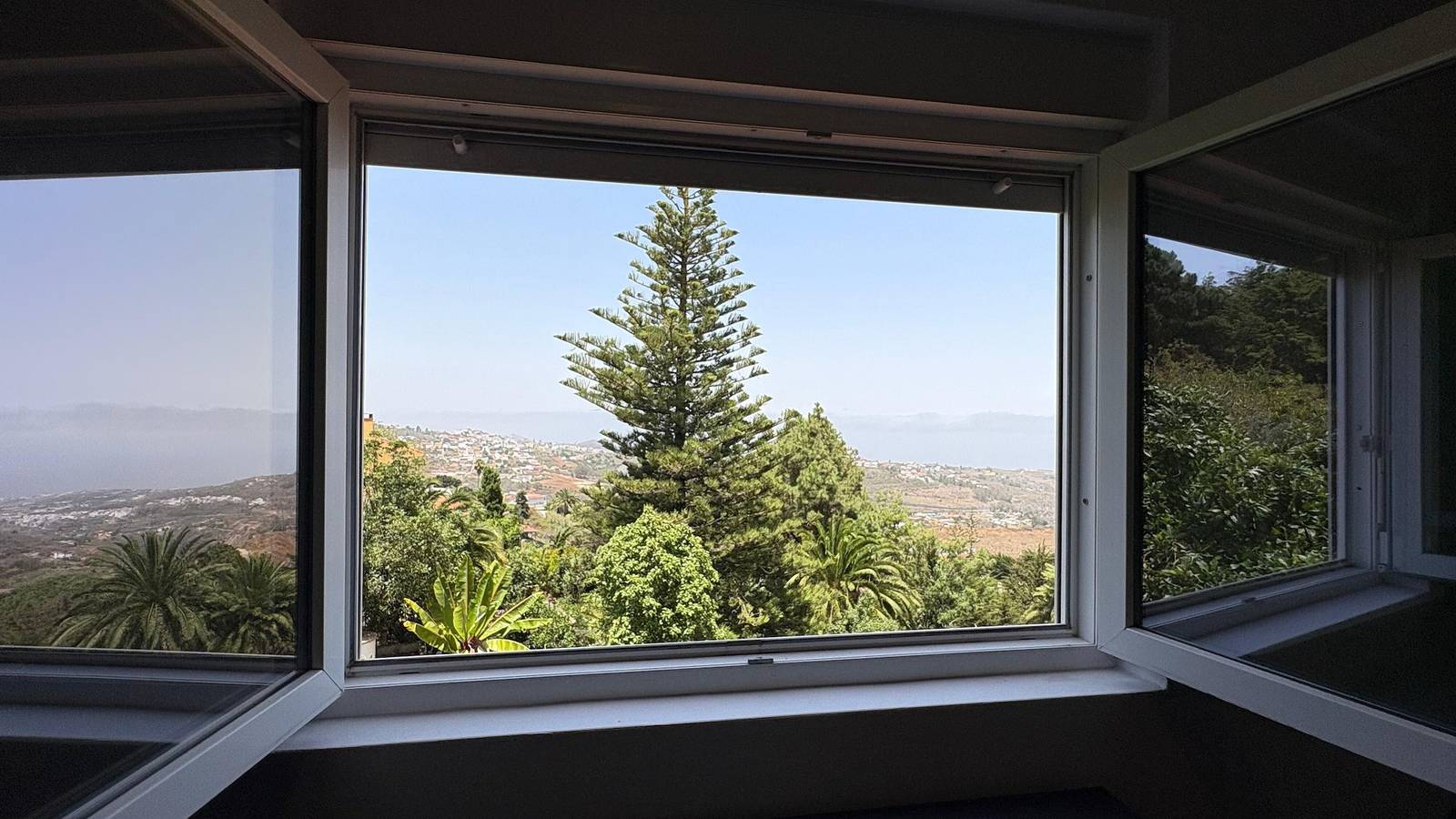 Entire studio, Vacation 'Bastion Del Drago - 2' with Mountain View, Shared Terrace and Wi-Fi in Arucas (municipality), North Gran Canaria