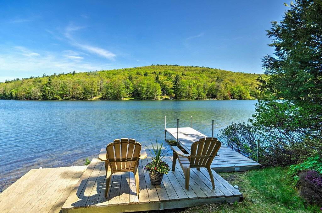 Waterfront Newbury Cottage mit Deck am Lake Sunapee! in Newbury (NH), Lake Sunapee
