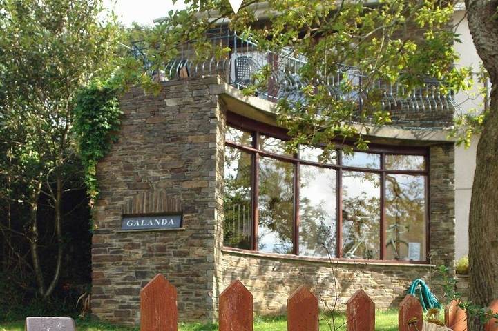 Holiday rental for 8 people, with Terrace and Garden in Newton Ferrers