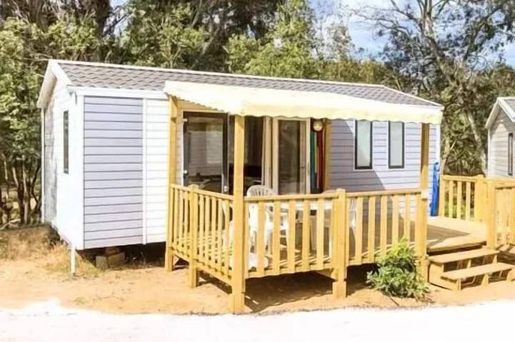 Camping pour 4 personnes à Calcatoggio