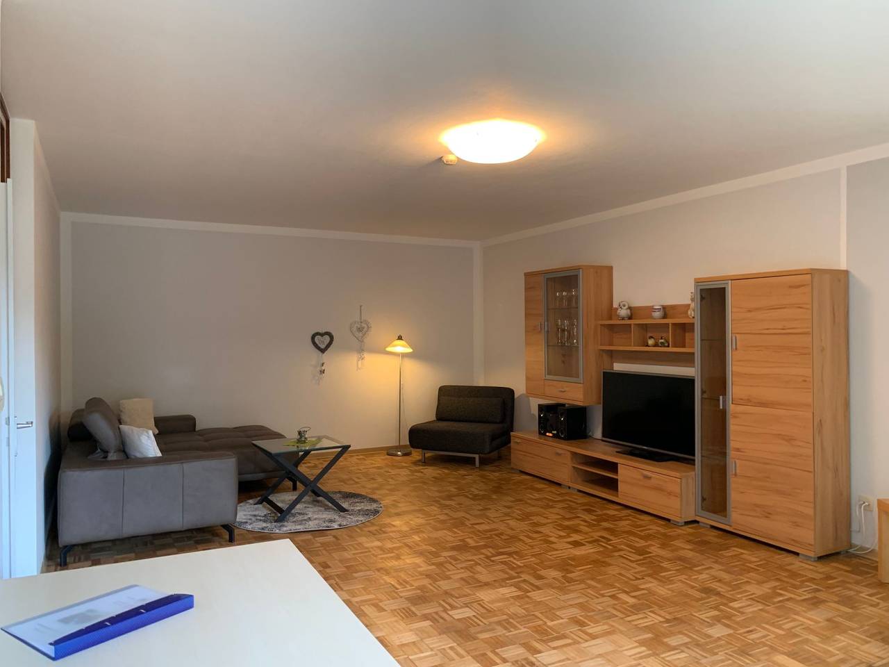 Ganze Wohnung, Elbe-Ferienwohnung mit Terrasse nah am Zentrum in Glückstadt, Kreis Steinburg
