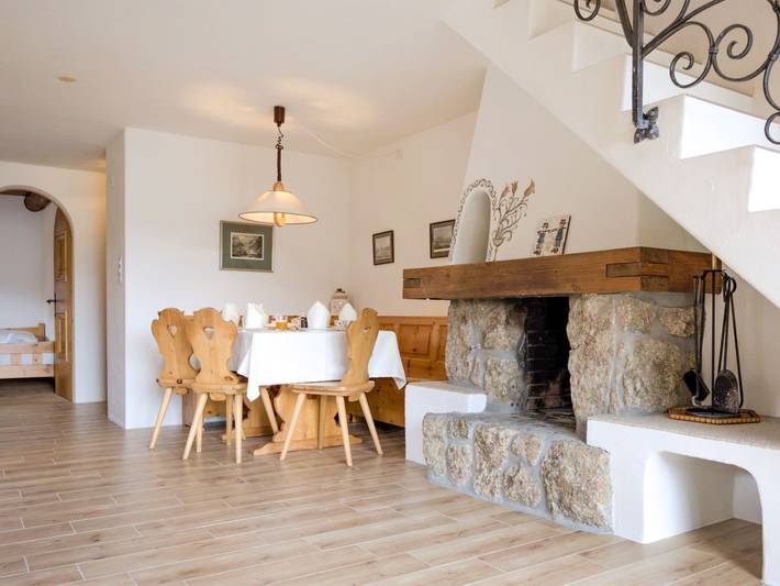 Ferienwohnung für 6 Personen, mit Balkon und Garten in La Punt-Chamues-ch