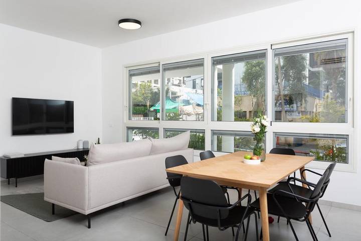 Apartament wakacyjny dla 5 osób w Tel Awiw