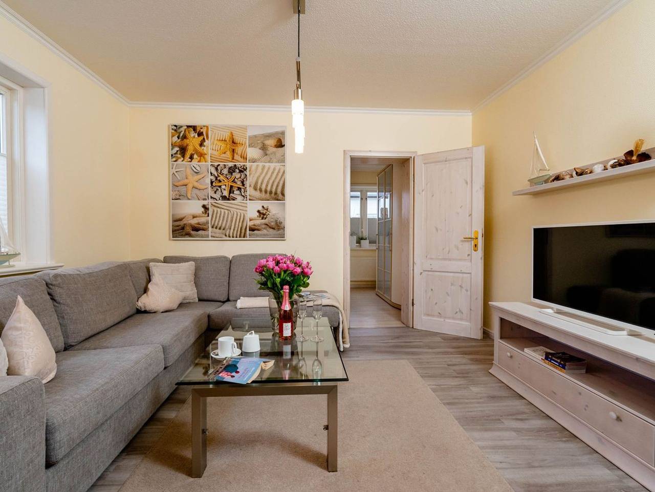 Ganze Ferienwohnung, Käpt n im Haus Admiral   ebenerdig - Entspanntes Inselleben: Gemütliche Ferienwohnung in Westerland auf Sylt in Westerland, Sylt (Gemeinde)