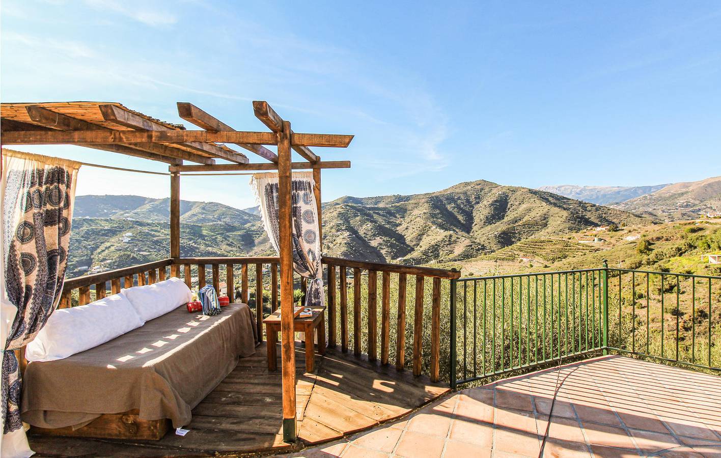 Apartamento con vistas al mar, piscina y terraza - Cerca de restaurantes in Torrox, Costa del Sol