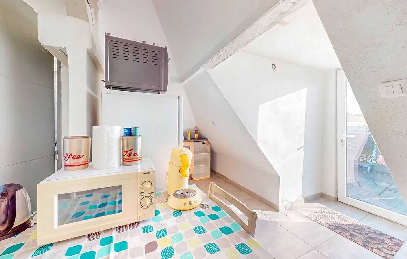 Entire apartment, Charming Apartment with Garden in Schiltigheim, 30 m² in Schiltigheim, Strasbourg region