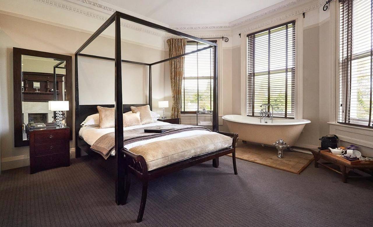 Small Double Room in Bath, Bath & North East Somerset