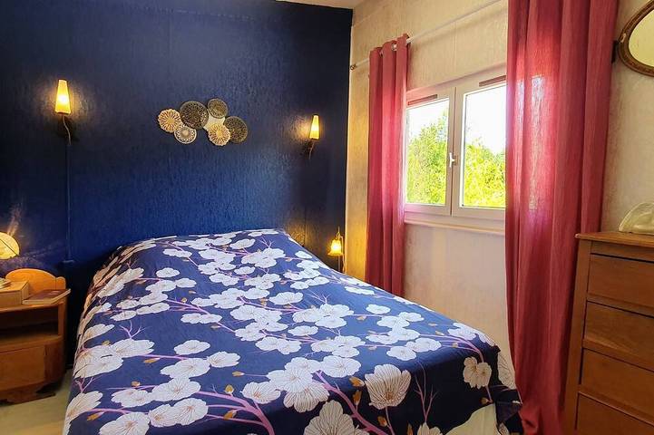 Gîte pour 4 personnes, avec terrasse et jardin à Montigny-le-Gannelon - 2