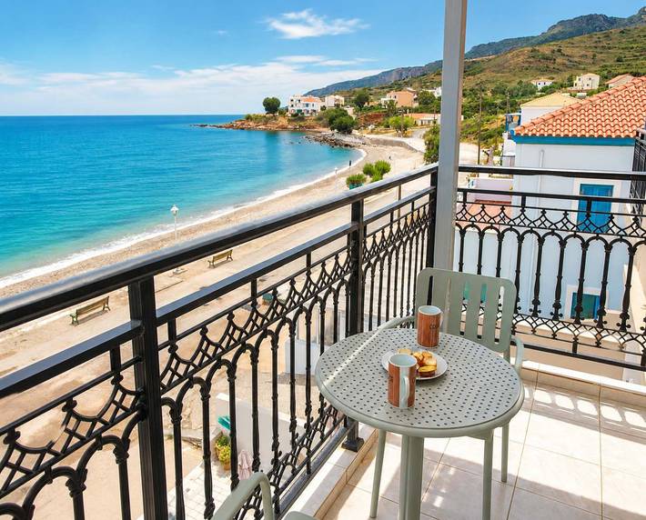 Vakantiewoning voor 2 personen, met uitzicht op zee en tuin op Kythira