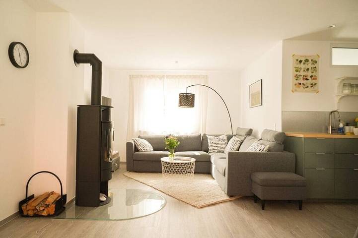 Ferienwohnung für 6 Personen, mit Whirlpool und Garten sowie Sauna - 1