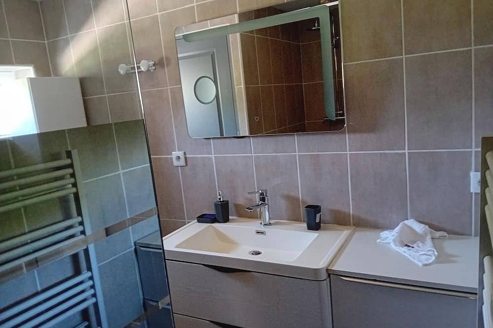 Apartamento entero, Métairie en Camargue au Bord du Petit Rhône Avec Jacuzzi in Saint-Gilles, Region de Nimes