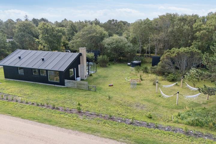 Renoviertes Ferienhaus, Meerblick, 50 m Strand in Overby Lyng, Sjællands Odde