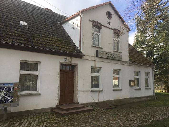 Ferienwohnung für 6 Personen, mit Terrasse und Garten in Nossendorf