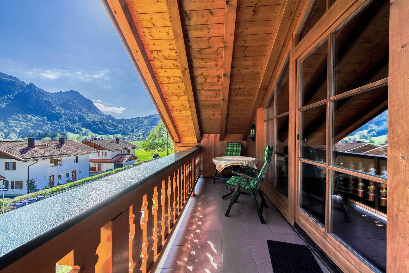 Ganze Wohnung, Charmante Ferienwohnung "Petrushof Vogelspitz" mit Bergblick, Wlan, Balkon in Oberwössen, Unterwössen