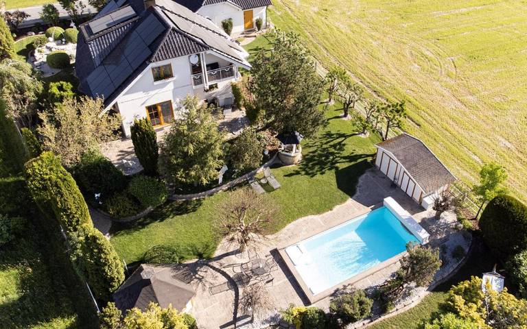 Villa für 9 Personen, mit Balkon und Terrasse sowie Garten und Pool in der Fränkische Schweiz - 2
