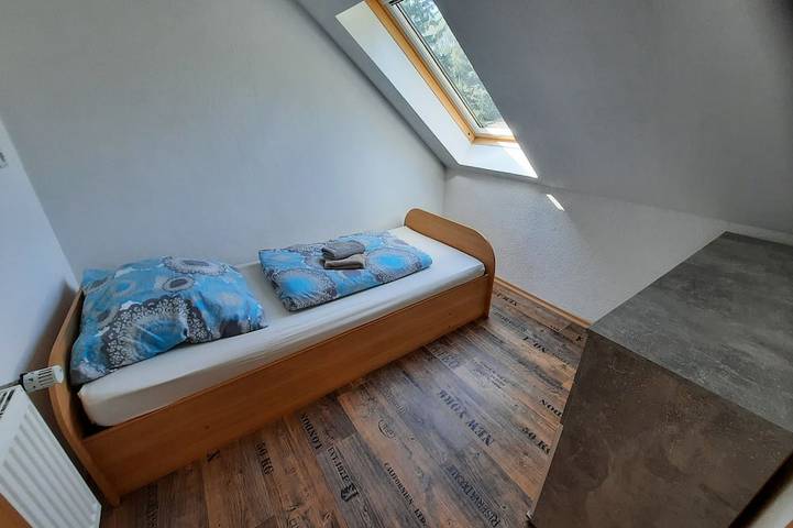 Ferienwohnung für 5 Personen, mit Garten und Balkon in Sehmatal - 2