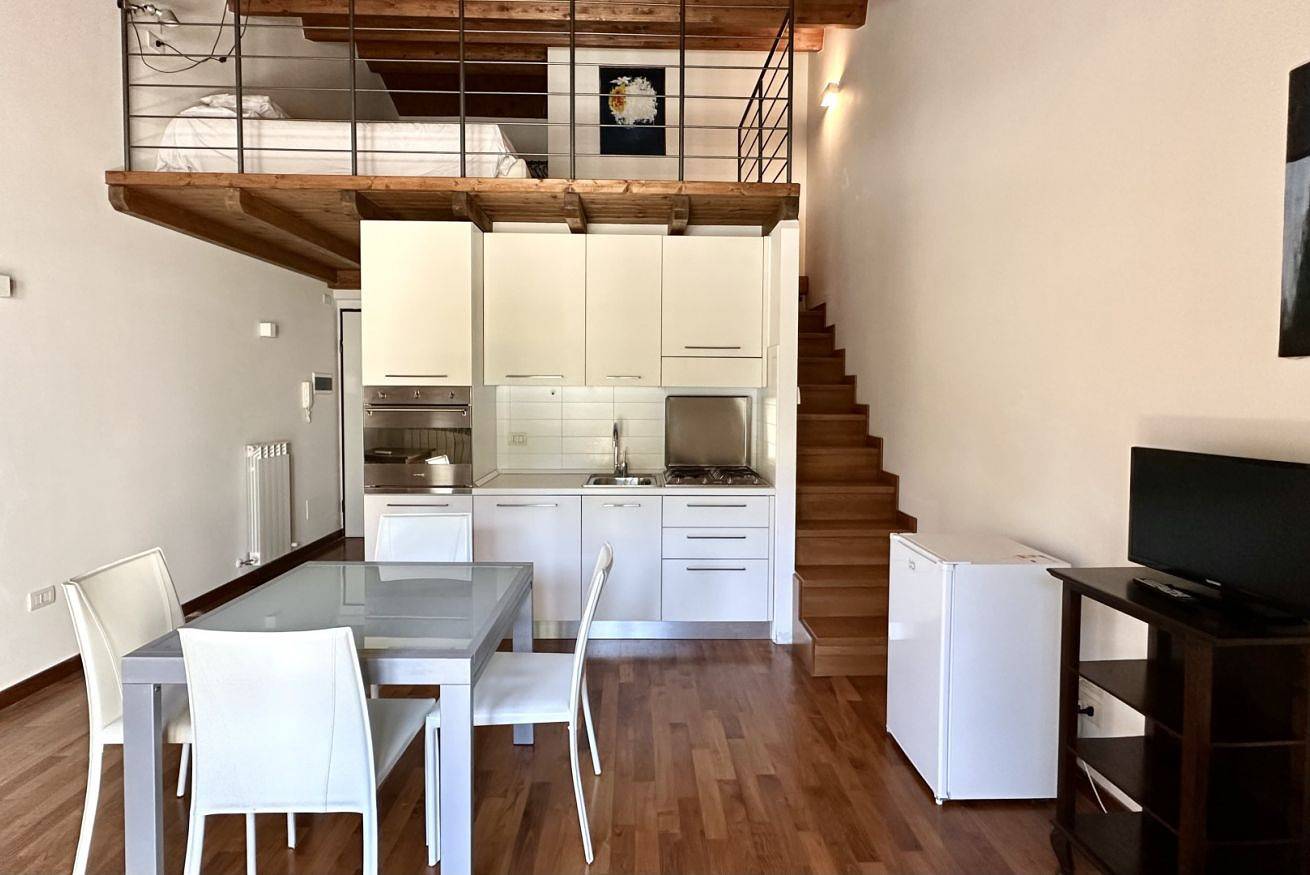 Apartamento entero, S171 - Sirolo, wonderful studio in the city center in Sirolo, Riviera del Conero